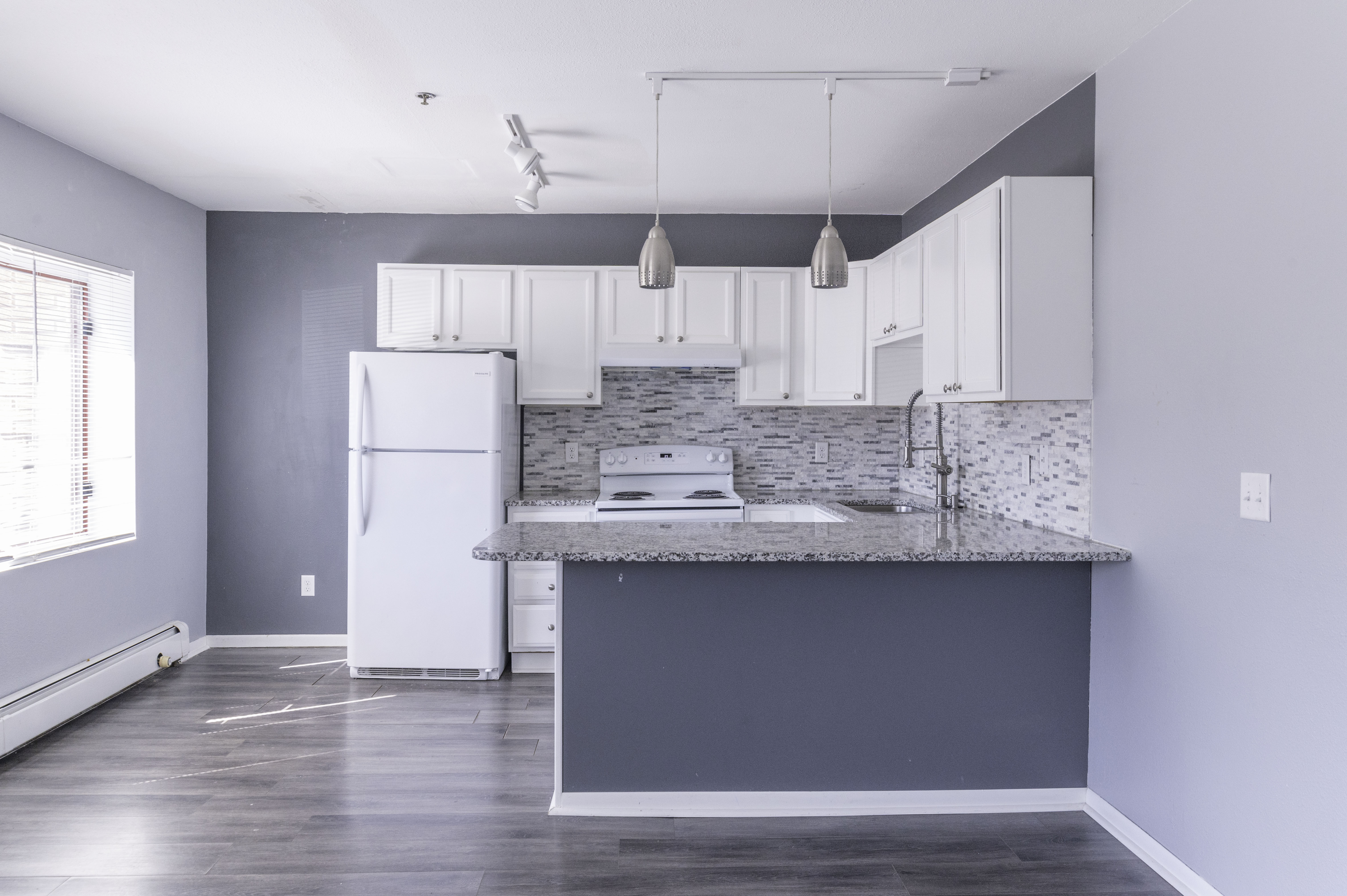 44 NIC Apartments The Multifamily Advisory Group at Cushman & Wakefield